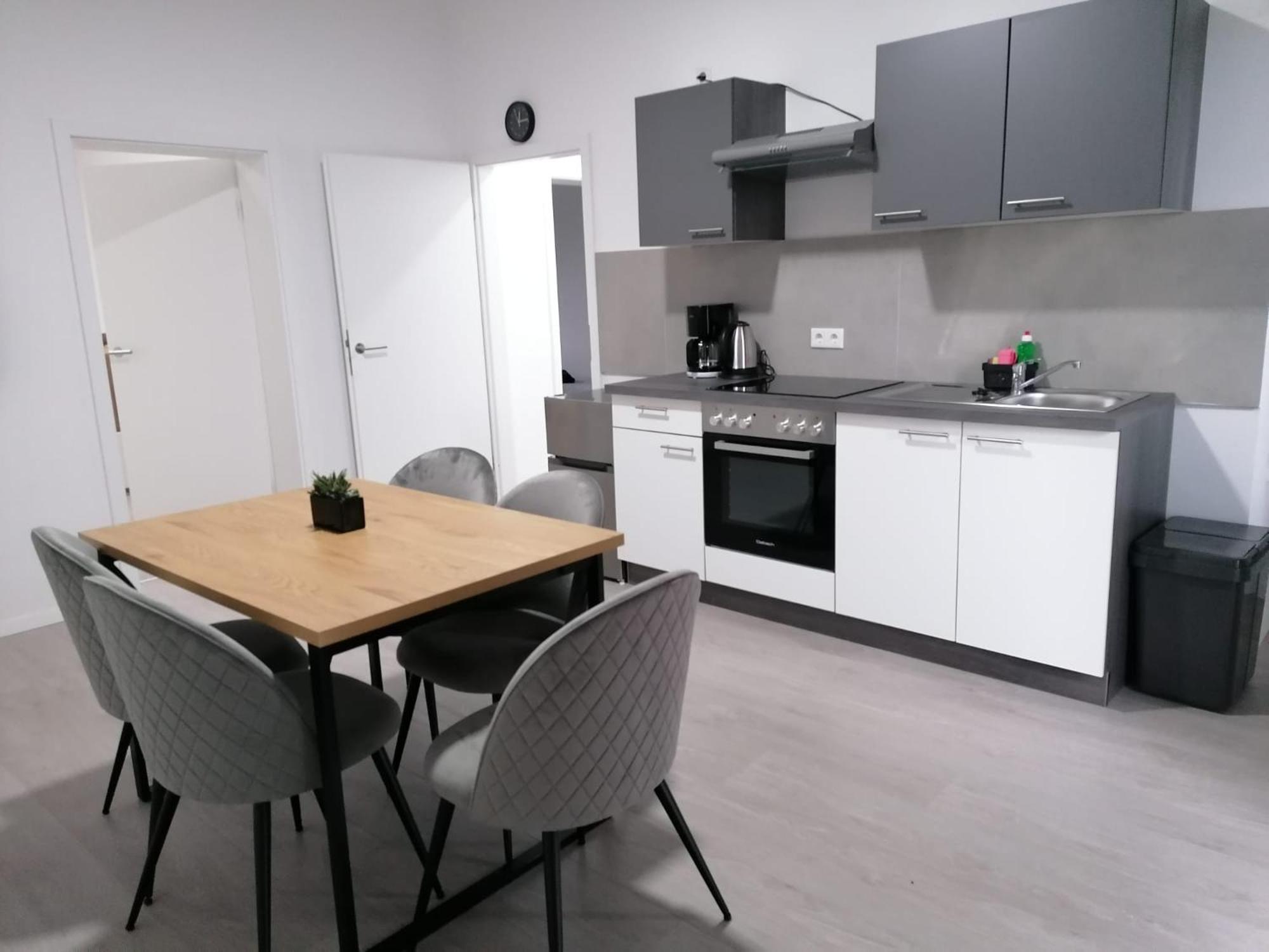 Estrella24 Living Rooms Zermatt 赫恩 外观 照片